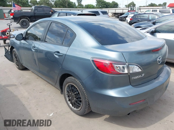 2013 Mazda 3 i Sport with VIN JM1BL1U76D1702885, listed as a IAAI auction lot 42152806 with 139,041 mi miles and . Bid and sale history available at DreamBid. Image 3.