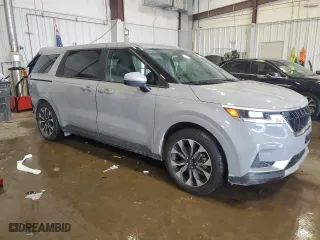 2024 Kia Carnival EX with VIN KNDNC5H30R6442389, listed as a Copart auction lot 46137005 with 7,275 mi miles and Salvage Title. Bid and sale history available at carsss.com. Image 4.