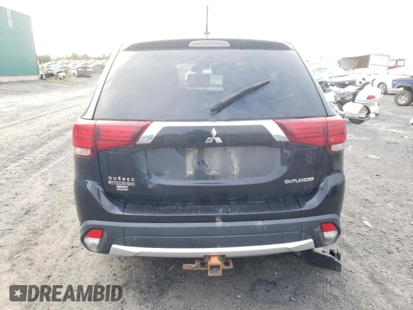 2016 Mitsubishi Outlander ES с VIN JA4AZ2A37GZ600514, выставлен на аукционе Copart как лот 70331994 с пробегом 228 844 миль миль и Списание • Salvage title. История ставок и продаж доступна на DreamBid. Изображение 6.