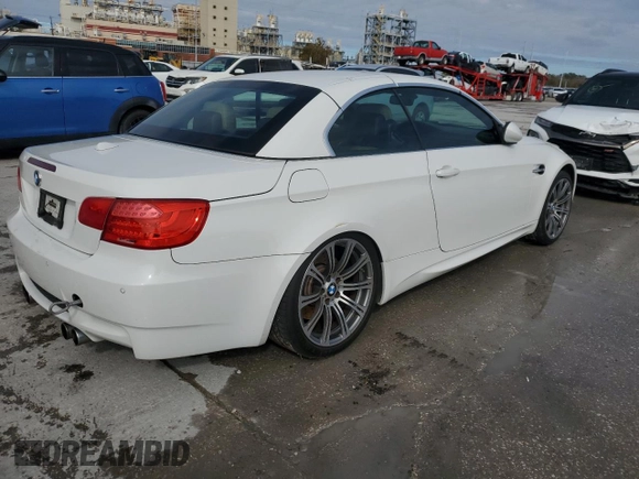 2011 BMW M3 with VIN WBSDX9C58BE584283, listed as a Copart auction lot 88327115 with 105,835 mi miles and Salvage Title. Bid and sale history available at carsss.com. Image 3.