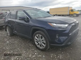 2024 Toyota RAV4 XLE Premium z VIN 2T3A1RFV3RW483484, wystawiony jako Copart lot #55901875 z przebiegiem 2 633 mil mil oraz Szkoda całkowita • Salvage title. Historia ofert i sprzedaży dostępna na DreamBid. Obrazek 4.