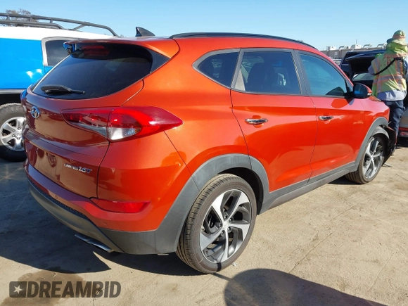 2016 Hyundai Tucson Limited with VIN KM8J33A2XGU095503, listed as a IAAI auction lot 41867884 with 73,600 mi miles. Bid and sale history available at carsss.com. Image 4.