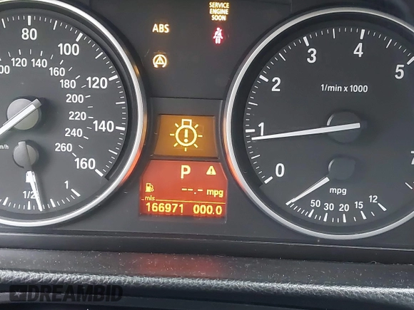 2008 BMW 3 Series 328xi with VIN WBAVC93508K037619, listed as a IAAI auction lot 42455209 with 166,971 mi miles and . Bid and sale history available at DreamBid. Image 7.