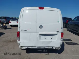 2020 Nissan NV200 SV с VIN 3N6CM0KN9LK710972, выставлен на аукционе IAAI как лот 41847612 с пробегом 128 200 миль миль и . История ставок и продаж доступна на DreamBid. Изображение 16.