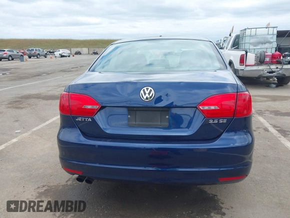 2013 Volkswagen Jetta SE with VIN 3VWDP7AJ0DM223801, listed as a IAAI auction lot 42132060 with 129,652 mi miles and . Bid and sale history available at DreamBid. Image 17.