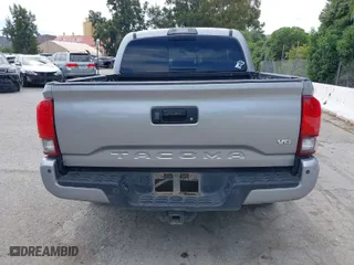 2019 Toyota Tacoma 4WD SR with VIN 3TMCZ5AN4KM194526, listed as a IAAI auction lot 42021504 with 87,767 mi miles. Bid and sale history available at carsss.com. Image 16.