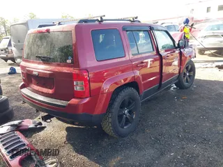 2013 Jeep Patriot Sport with VIN 1C4NJRBB0DD174560, listed as a IAAI auction lot 42101821 with 107,988 mi miles and . Bid and sale history available at carsss.com. Image 4.