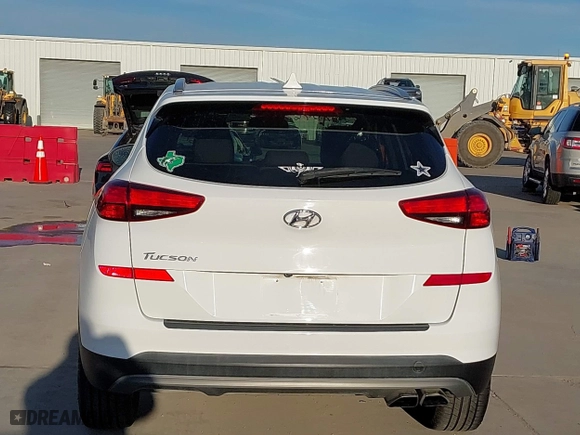 2020 Hyundai Tucson Sport with VIN KM8J33AL8LU251329, listed as a IAAI auction lot 41254246 with 61,626 mi miles. Bid and sale history available at carsss.com. Image 15.