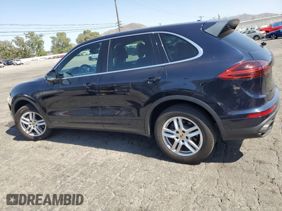 2016 Porsche Cayenne z VIN WP1AA2A25GKA08699, wystawiony jako Copart lot #57977705 z przebiegiem 160 088 mil mil oraz Tytuł czysty. Historia ofert i sprzedaży dostępna na DreamBid. Obrazek 2.