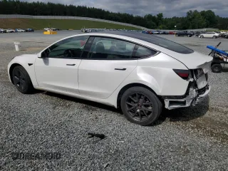 2023 Tesla Model 3 z VIN 5YJ3E1EA0PF452595, wystawiony jako Copart lot #58491175 z przebiegiem 40 288 mil mil oraz Szkoda całkowita • Salvage title. Historia ofert i sprzedaży dostępna na DreamBid. Obrazek 2.