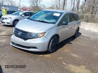 2013 Honda Odyssey EX z VIN 5FNRL5H43DB042964, wystawiony jako IAAI lot #41877997 z przebiegiem 130 282 mil mil oraz . Historia ofert i sprzedaży dostępna na DreamBid. Obrazek 16.