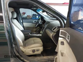 2013 Ford Explorer XLT with VIN 1FM5K8D88DGC37309, listed as a IAAI auction lot 40073755 with 226,883 mi miles and . Bid and sale history available at carsss.com. Image 5.