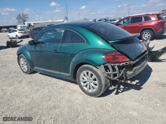 2018 Volkswagen Beetle S with VIN 3VWFD7AT9JM702507, listed as a Copart auction lot 77207394 with 82,979 mi miles and Salvage Title. Bid and sale history available at carsss.com. Image 2.