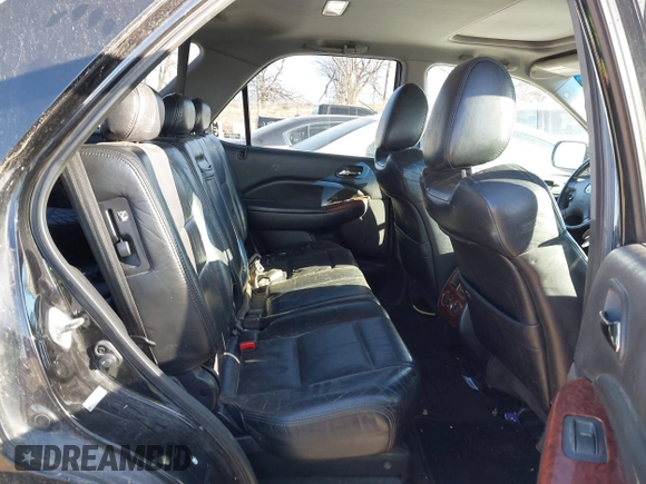 2004 Acura MDX Touring Pkg w/Navigation with VIN 2HNYD18804H525580, listed as a IAAI auction lot 41815839 with 281,295 mi miles. Bid and sale history available at carsss.com. Image 8.