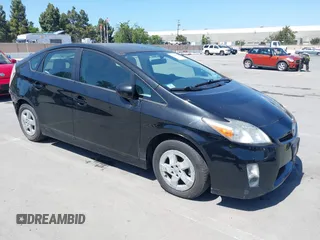 2010 Toyota Prius II z VIN JTDKN3DUXA0085391, wystawiony jako IAAI lot #42355866 z przebiegiem 204 885 mil mil oraz . Historia ofert i sprzedaży dostępna na DreamBid. Obrazek 1.