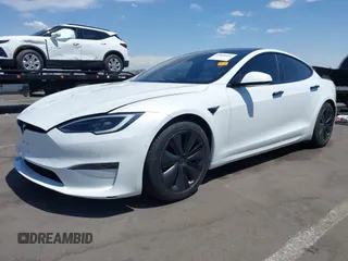 2022 Tesla Model S с VIN 5YJSA1E55NF486538, выставлен на аукционе IAAI как лот 42660966 с пробегом 41 465 миль миль и . История ставок и продаж доступна на DreamBid. Изображение 19.