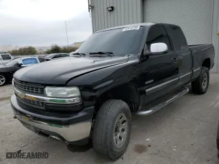2002 Chevrolet Silverado 1500 LS with VIN 1GCEK19V72Z348106, listed as a Copart auction lot 42610755 with 152,099 mi miles and Salvage Title. Bid and sale history available at carsss.com. Image 1.