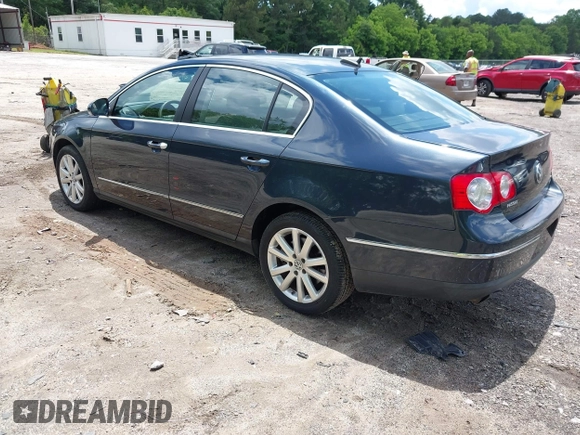 2006 Volkswagen Passat with VIN WVWFU73CX6P164725, listed as a IAAI auction lot 42255126 with 108,419 mi miles and . Bid and sale history available at DreamBid. Image 3.