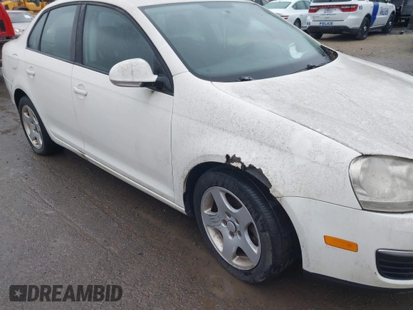 2008 Volkswagen Jetta Sedan S with VIN 3VWJZ71K88M150589, listed as a IAAI auction lot 41987920 with 202,060 mi miles. Bid and sale history available at carsss.com. Image 6.