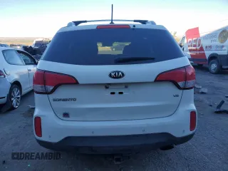 2015 Kia Sorento LX with VIN 5XYKTDA7XFG652288, listed as a Copart auction lot 77898474 with 125,497 mi miles and Clean Title. Bid and sale history available at carsss.com. Image 6.
