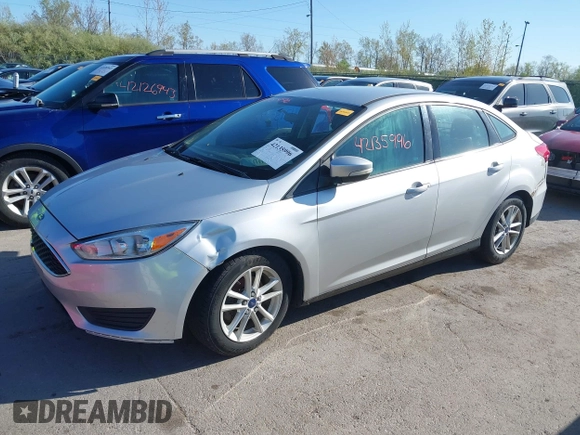 2016 Ford Focus SE with VIN 1FADP3F28GL389377, listed as a IAAI auction lot 42135996 with 172,278 mi miles. Bid and sale history available at carsss.com. Image 2.