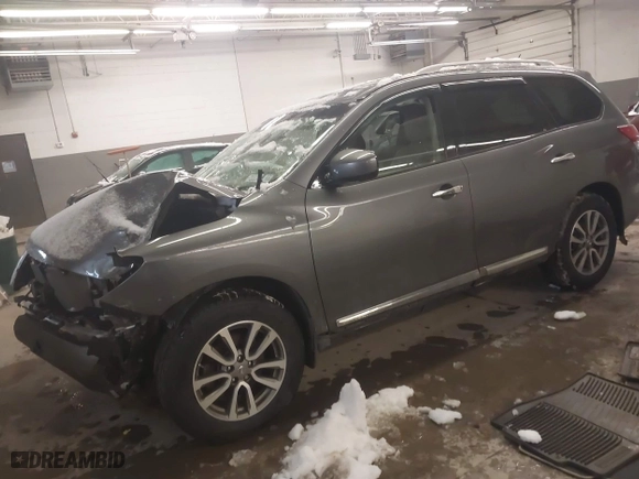 2015 Nissan Pathfinder SV with VIN 5N1AR2MM0FC633586, listed as a IAAI auction lot 41499720 with 132,873 mi miles. Bid and sale history available at carsss.com. Image 18.