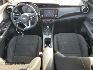 2022 Nissan Kicks SV with VIN 3N1CP5CV1NL478468, listed as a Copart auction lot 52901385 with 67,767 mi miles and Clean Title. Bid and sale history available at carsss.com. Image 8.
