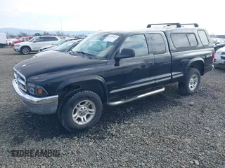 2004 Dodge Dakota SLT with VIN 1D7HG42N94S618531, listed as a IAAI auction lot 41741467 with 202,422 mi miles. Bid and sale history available at carsss.com. Image 17.