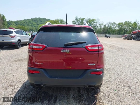2017 Jeep Cherokee Latitude z VIN 1C4PJMCS2HW615674, wystawiony jako IAAI lot #42407282 z przebiegiem 98 185 mil mil oraz . Historia ofert i sprzedaży dostępna na DreamBid. Obrazek 17.