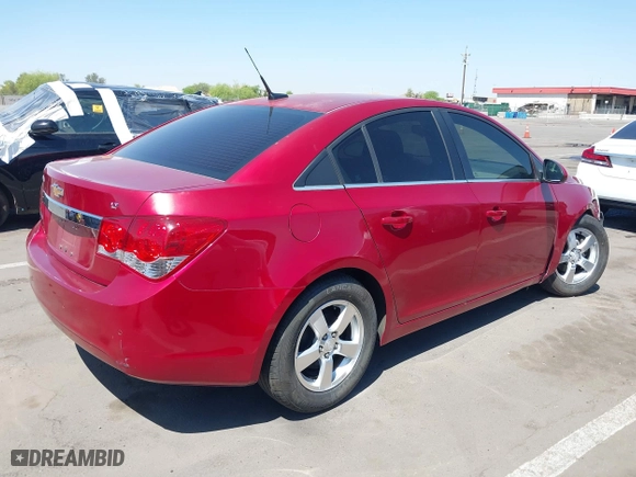 2012 Chevrolet Cruze LT w/1LT with VIN 1G1PF5SC0C7138806, listed as a IAAI auction lot 42013670 with 165,944 mi miles. Bid and sale history available at carsss.com. Image 4.