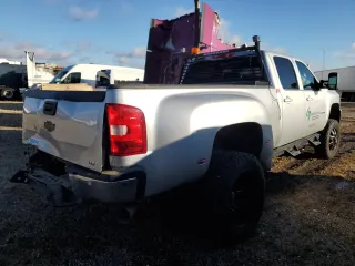 2012 Chevrolet Silverado 3500HD LTZ with VIN 1GC4K1C89CF164044, listed as a Copart auction lot 79422444 with 0 mi miles and Salvage Title. Bid and sale history available at carsss.com. Image 3.