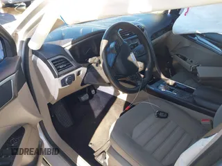 2018 Ford Fusion SE with VIN 3FA6P0HD1JR227721, listed as a IAAI auction lot 41587967 with 180,084 mi miles. Bid and sale history available at carsss.com. Image 5.