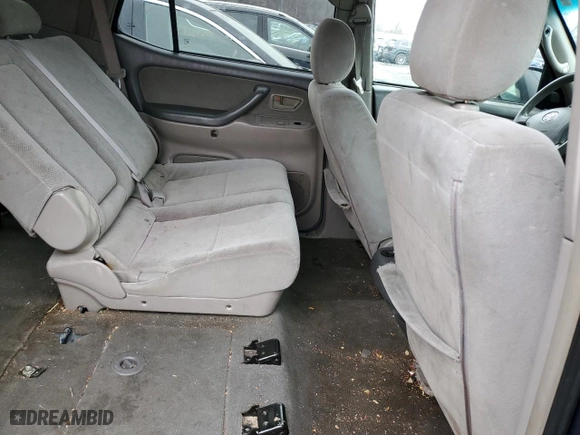 2006 Toyota Sequoia SR5 with VIN 5TDBT44A16S267535, listed as a Copart auction lot 51188685 with 233,266 mi miles and Clean Title. Bid and sale history available at carsss.com. Image 11.