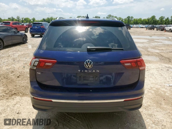 2022 Volkswagen Tiguan SE z VIN 3VV3B7AX9NM102978, wystawiony jako Copart lot #60182395 z przebiegiem 43 565 mil mil oraz Szkoda całkowita • Salvage title. Historia ofert i sprzedaży dostępna na DreamBid. Obrazek 6.