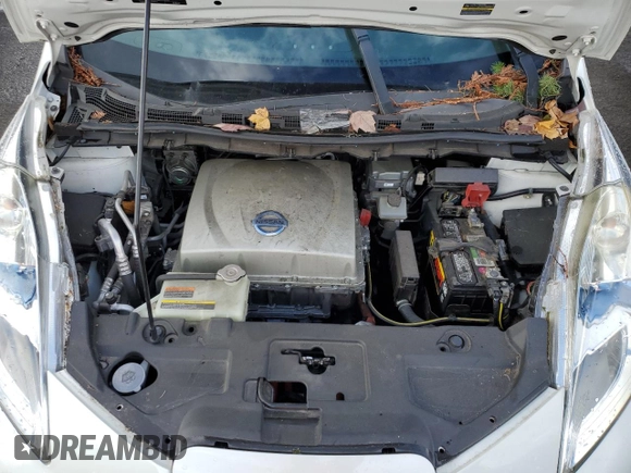 2015 Nissan LEAF SV with VIN 1N4AZ0CP9FC301558, listed as a Copart auction lot 45380735 with 67,474 mi miles and Salvage title. Bid and sale history available at DreamBid. Image 11.