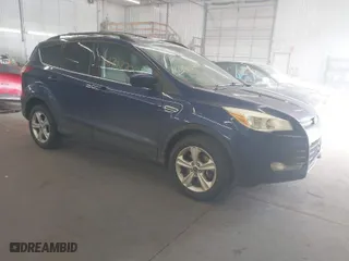 2013 Ford Escape SE with VIN 1FMCU9G96DUA18622, listed as a IAAI auction lot 41797700 with NaN miles. Bid and sale history available at carsss.com. Image 1.