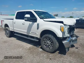 2017 Ford F-250 Lariat с VIN 1FT7W2BT6HEC14540, выставлен на аукционе IAAI как лот 42376281 с пробегом 218 795 миль миль и . История ставок и продаж доступна на DreamBid. Изображение 1.