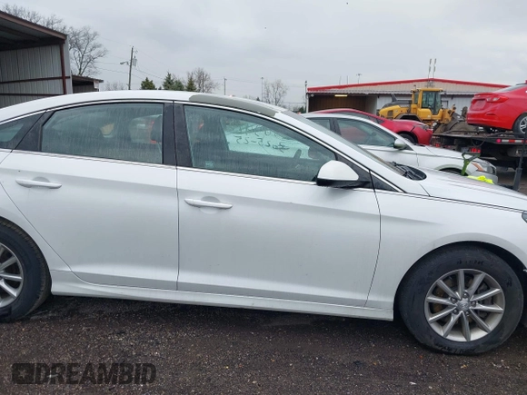 2018 Hyundai Sonata SE with VIN 5NPE24AF6JH632788, listed as a IAAI auction lot 41909365 with 84,938 mi miles and . Bid and sale history available at DreamBid. Image 13.