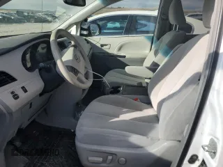 2014 Toyota Sienna LE with VIN 5TDJK3DC3ES085263, listed as a Copart auction lot 46719465 with Not Provided miles and Clean Title. Bid and sale history available at DreamBid. Image 7.