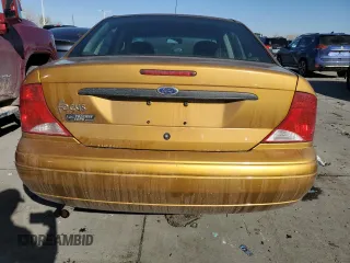2001 Ford Focus LX with VIN 1FAFP33P81W152614, listed as a Copart auction lot 43199365 with 139,347 mi miles and Salvage Title. Bid and sale history available at carsss.com. Image 6.