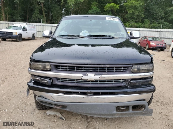 2002 Chevrolet Silverado 1500 LS with VIN 1GCEK19T22E274003, listed as a Copart auction lot 64576524 with 310,386 mi miles and Non Repairable. Bid and sale history available at carsss.com. Image 5.