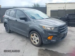 2019 Ford Escape S с VIN 1FMCU0F79KUA79164, выставлен на аукционе IAAI как лот 42757360 с пробегом 115 906 миль миль и . История ставок и продаж доступна на DreamBid. Изображение 1.
