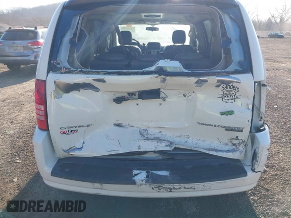 2009 Chrysler Town & Country Touring with VIN 2A8HR54179R631851, listed as a IAAI auction lot 41786165 with 126,988 mi miles and . Bid and sale history available at DreamBid. Image 6.