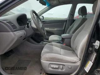 2004 Toyota Camry LE z VIN 4T1BE32K94U375258, wystawiony jako Copart lot #58535115 z przebiegiem 155 746 mil mil oraz Szkoda całkowita • Salvage title. Historia ofert i sprzedaży dostępna na DreamBid. Obrazek 7.