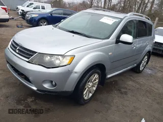 2009 Mitsubishi Outlander SE z VIN JA4MT31W89Z003101, wystawiony jako IAAI lot #41487678 z przebiegiem 90 226 mil mil oraz . Historia ofert i sprzedaży dostępna na DreamBid. Obrazek 17.
