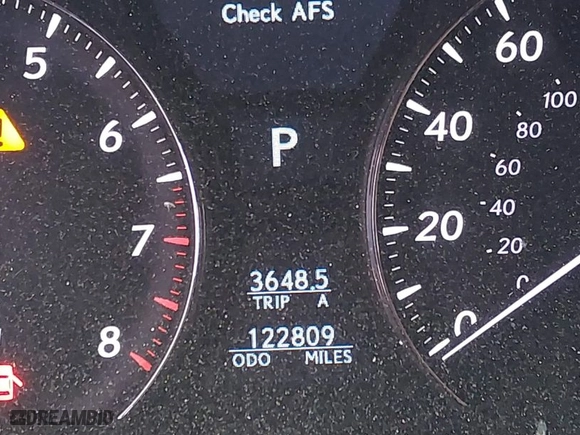 2010 Lexus LS 460 with VIN JTHBL5EFXA5092022, listed as a IAAI auction lot 41242582 with 122,809 mi miles. Bid and sale history available at carsss.com. Image 15.