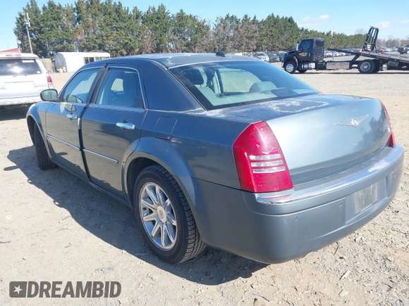 2005 Chrysler 300 with VIN 2C3AA63H45H502345, listed as a IAAI auction lot 41877543 with 96,541 mi miles. Bid and sale history available at carsss.com. Image 3.