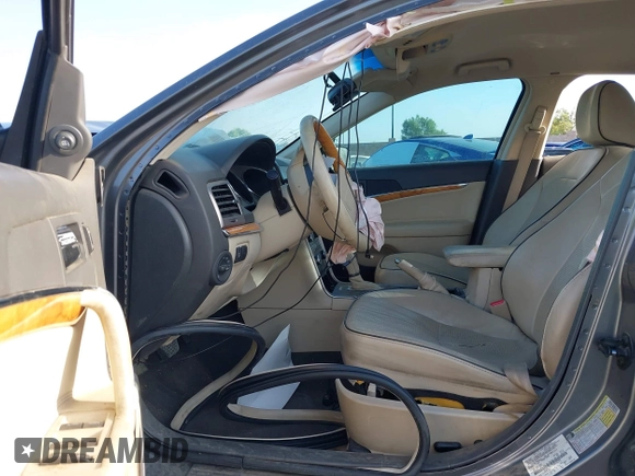2010 Lincoln MKZ with VIN 3LNHL2GC7AR656795, listed as a IAAI auction lot 42465915 with 116,700 mi miles and . Bid and sale history available at DreamBid. Image 5.