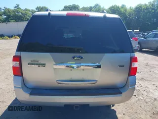 2011 Ford Expedition Max XLT с VIN 1FMJK1J54BEF15941, выставлен на аукционе IAAI как лот 42633898 с пробегом 288 055 миль миль и . История ставок и продаж доступна на DreamBid. Изображение 15.