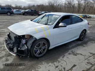 2020 BMW 2 Series M235i xDrive with VIN WBA13AL00L7F42644, listed as a Copart auction lot 47357165 with 32,863 mi miles and Salvage Title. Bid and sale history available at carsss.com. Image 1.
